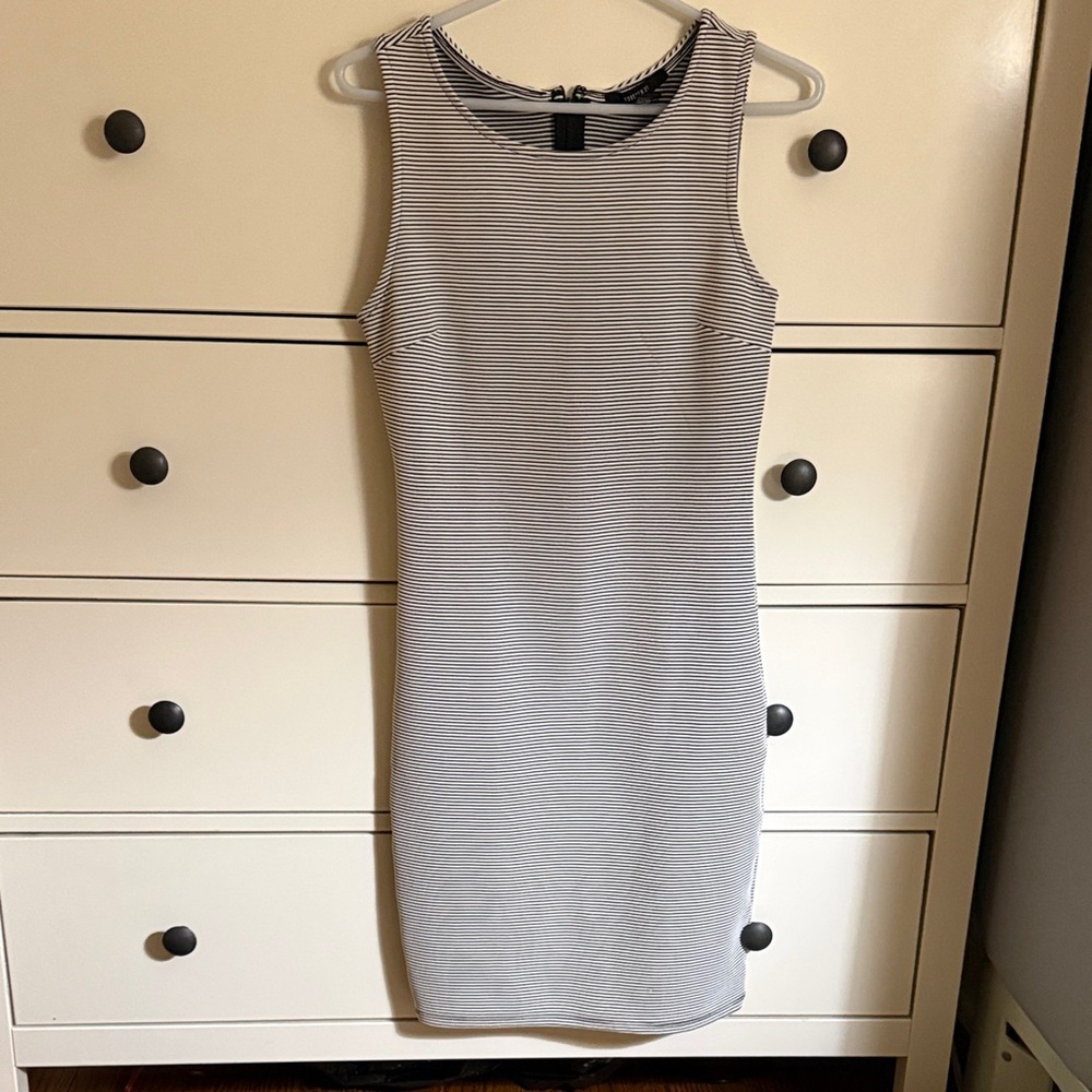 Forever 21 Black and White Striped Sleeveless Bodycon Dress